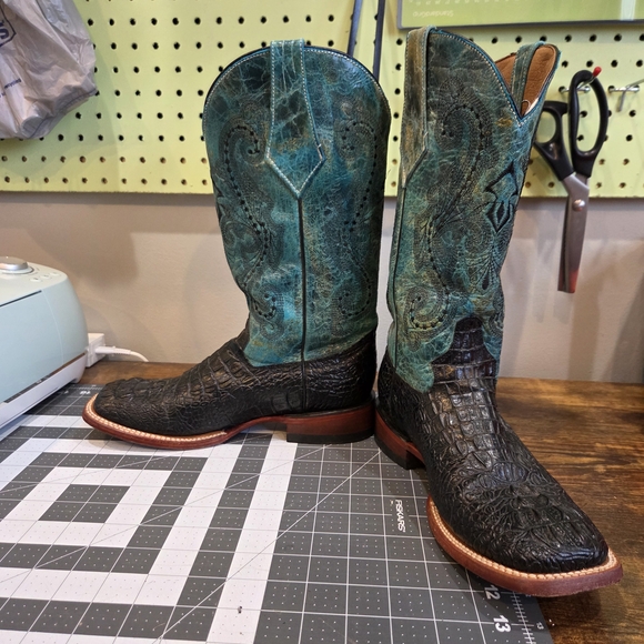 Ferrini Cowhide Exotic Leather Black Boots - Picture 2 of 11